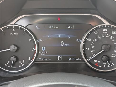 Used 2018 Nissan Murano SV AWD/4WD image 26