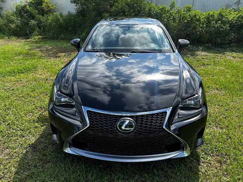 Used 2016 Lexus RC 200t image 3