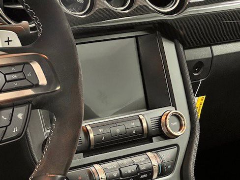 Used 2021 Ford Mustang Shelby GT500 w/ Technology Package image 32