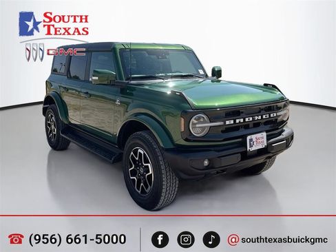 Used 2025 Ford Bronco Outer Banks AWD/4WD image 1