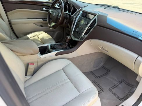 Used 2012 Cadillac SRX Luxury image 11