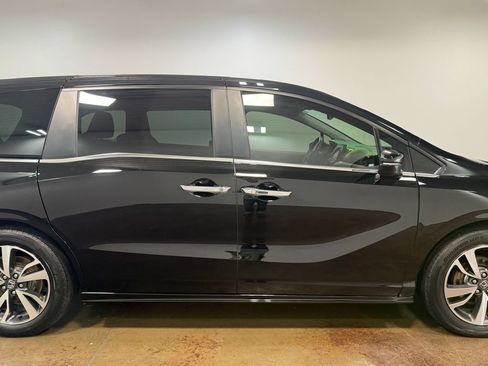 Used 2023 Honda Odyssey Touring image 32