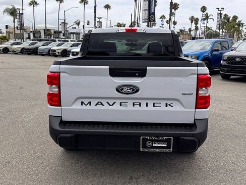 Used 2025 Ford Maverick XL FWD image 11