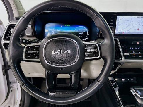Used 2023 Kia Sorento SX FWD image 18