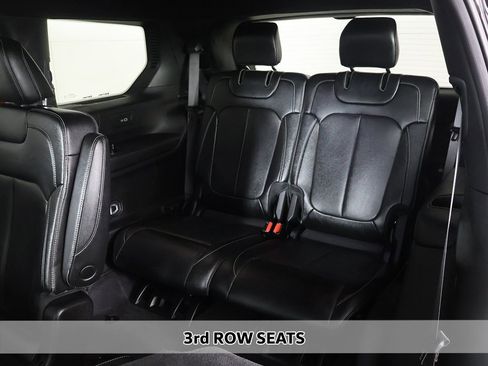 Used 2024 Jeep Grand Cherokee L Limited w/ Luxury Tech Group II image 11