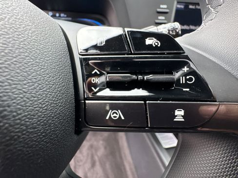 New 2026 Hyundai Elantra SEL Sport Premium FWD image 16