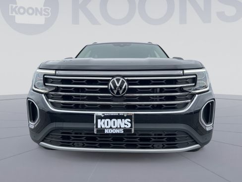 Used 2024 Volkswagen Atlas SE AWD/4WD image 11