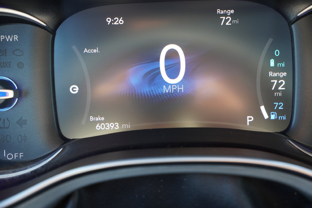 Used 2024 Chrysler Pacifica Premium FWD image 38