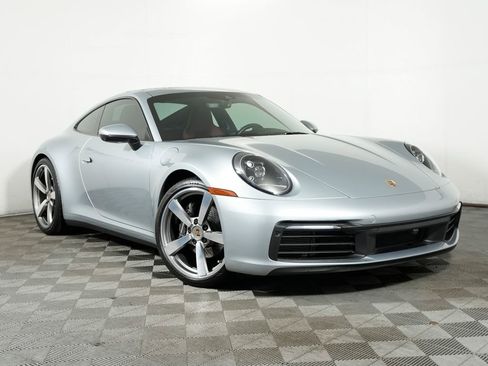 Certified 2022 Porsche 911 Carrera 4 AWD/4WD image 9
