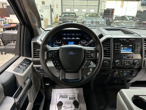 Used 2019 Ford F250 XL w/ Power Equipment Group image 19