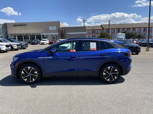 Certified 2022 Volkswagen ID.4 Pro S RWD image 44
