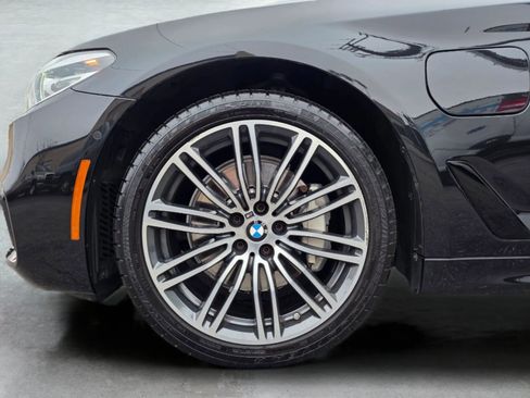 Used 2018 BMW 530e xDrive image 27