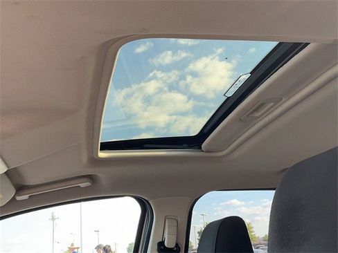 Used 2018 Ford EcoSport SE image 18