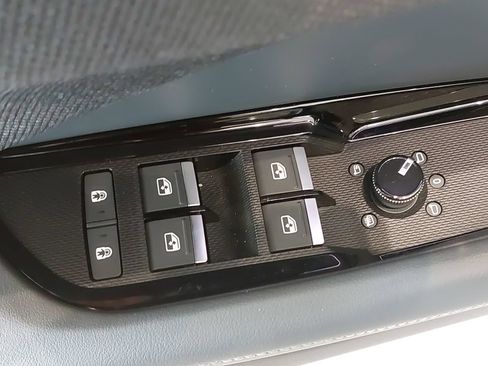 New 2026 Audi Q3 quattro 2.0T AWD/4WD image 31