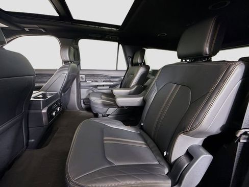 Certified 2024 Ford Expedition Max Platinum image 26