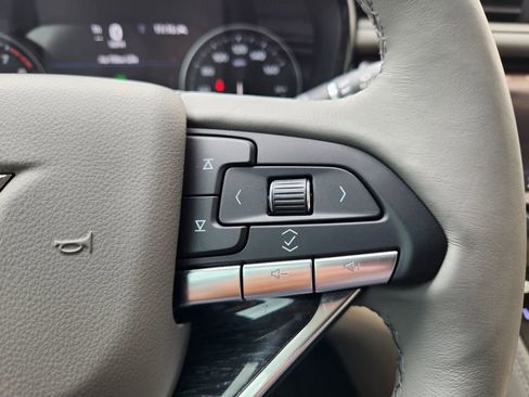 Used 2020 Cadillac XT6 Premium Luxury image 29