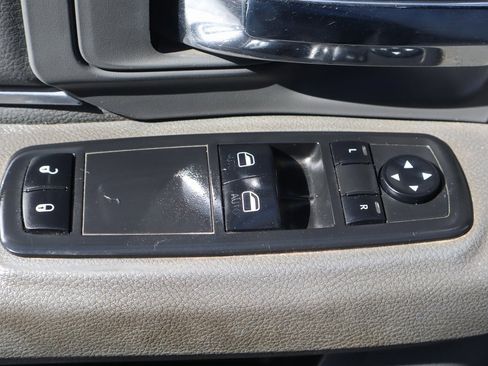 Used 2018 RAM 4500 Tradesman w/ Power & Remote Entry Group image 18