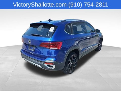 Used 2023 Volkswagen Taos SE FWD image 28