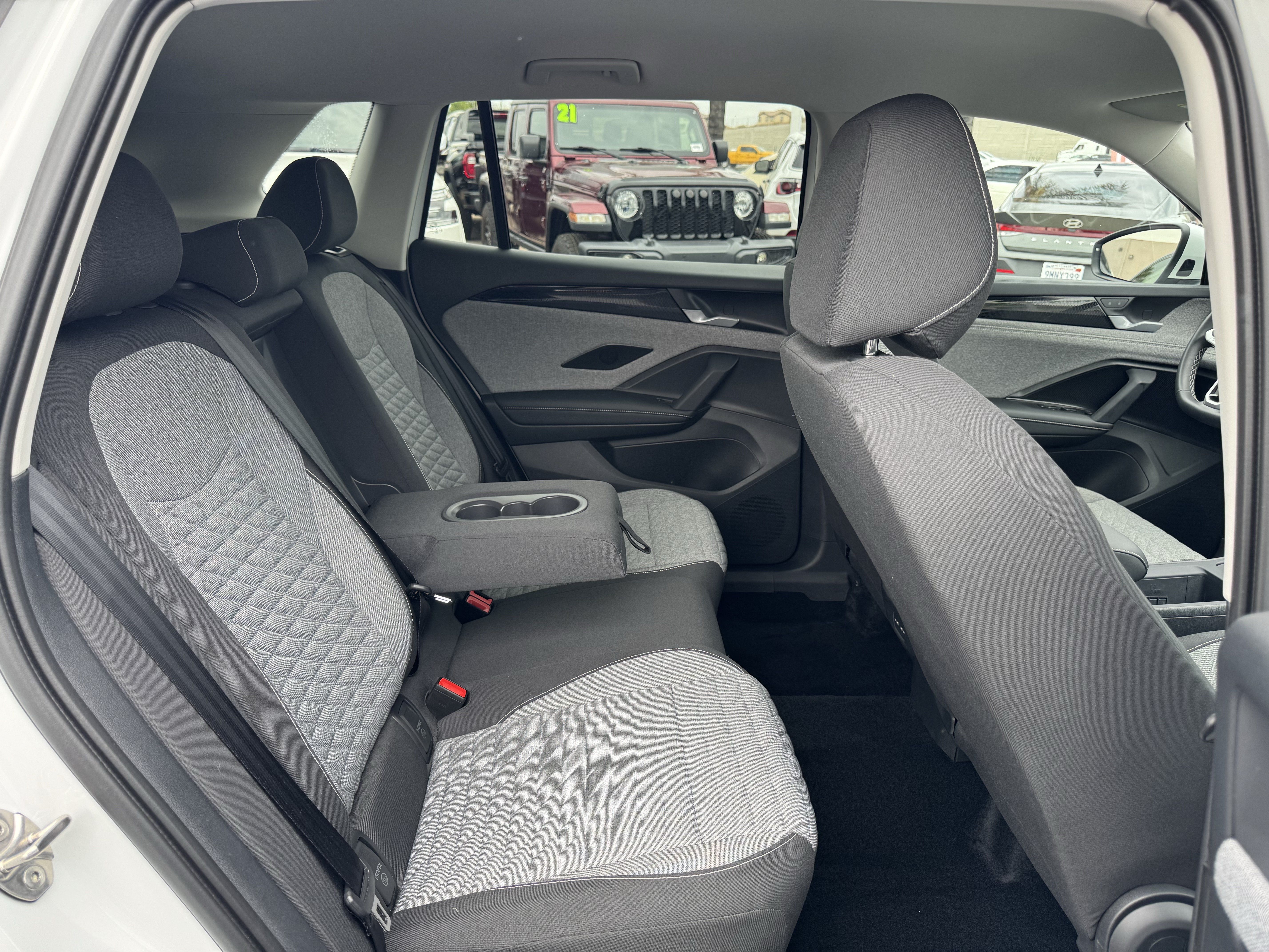 Certified 2025 Volkswagen Tiguan S AWD/4WD image 32