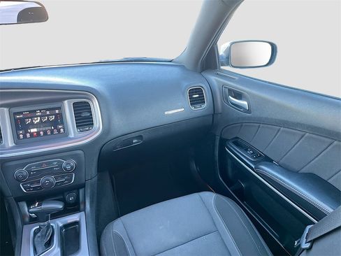 Used 2022 Dodge Charger SXT image 22