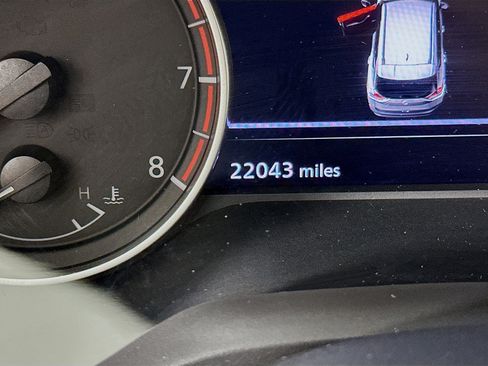 Used 2023 Nissan Rogue SL w/ SL Premium Package FWD image 19