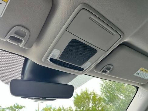 Used 2023 Honda Pilot EX-L image 13
