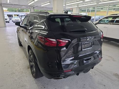 Certified 2021 Chevrolet Blazer RS w/ Enhanced Convenience Package AWD/4WD image 3