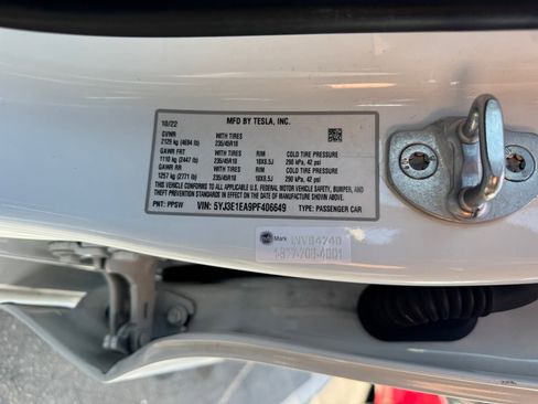 Used 2023 Tesla Model 3 Standard Range image 21