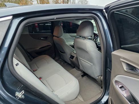 Used 2019 Chevrolet Malibu LT image 10