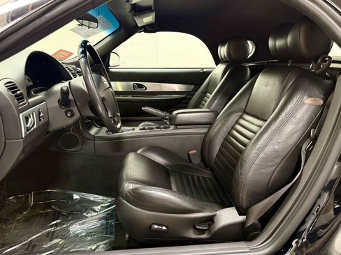 Used 2002 Ford Thunderbird RWD image 17