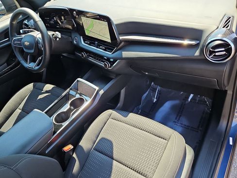 Certified 2025 Chevrolet Equinox LT FWD image 34
