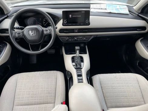 Used 2024 Honda HR-V LX image 10