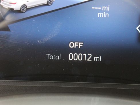 Used 2026 BMW i7 eDrive50 image 17