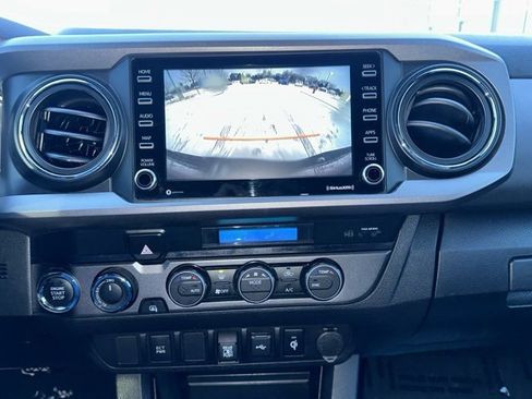 Used 2023 Toyota Tacoma 4x4 Double Cab image 31