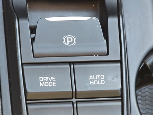 Used 2021 Hyundai Tucson Value w/ Cargo Package image 12