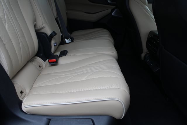 Used 2025 Acura MDX w/ Advance Package AWD/4WD image 24