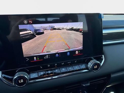 New 2026 GMC Canyon Elevation w/ Convenience Package image 23