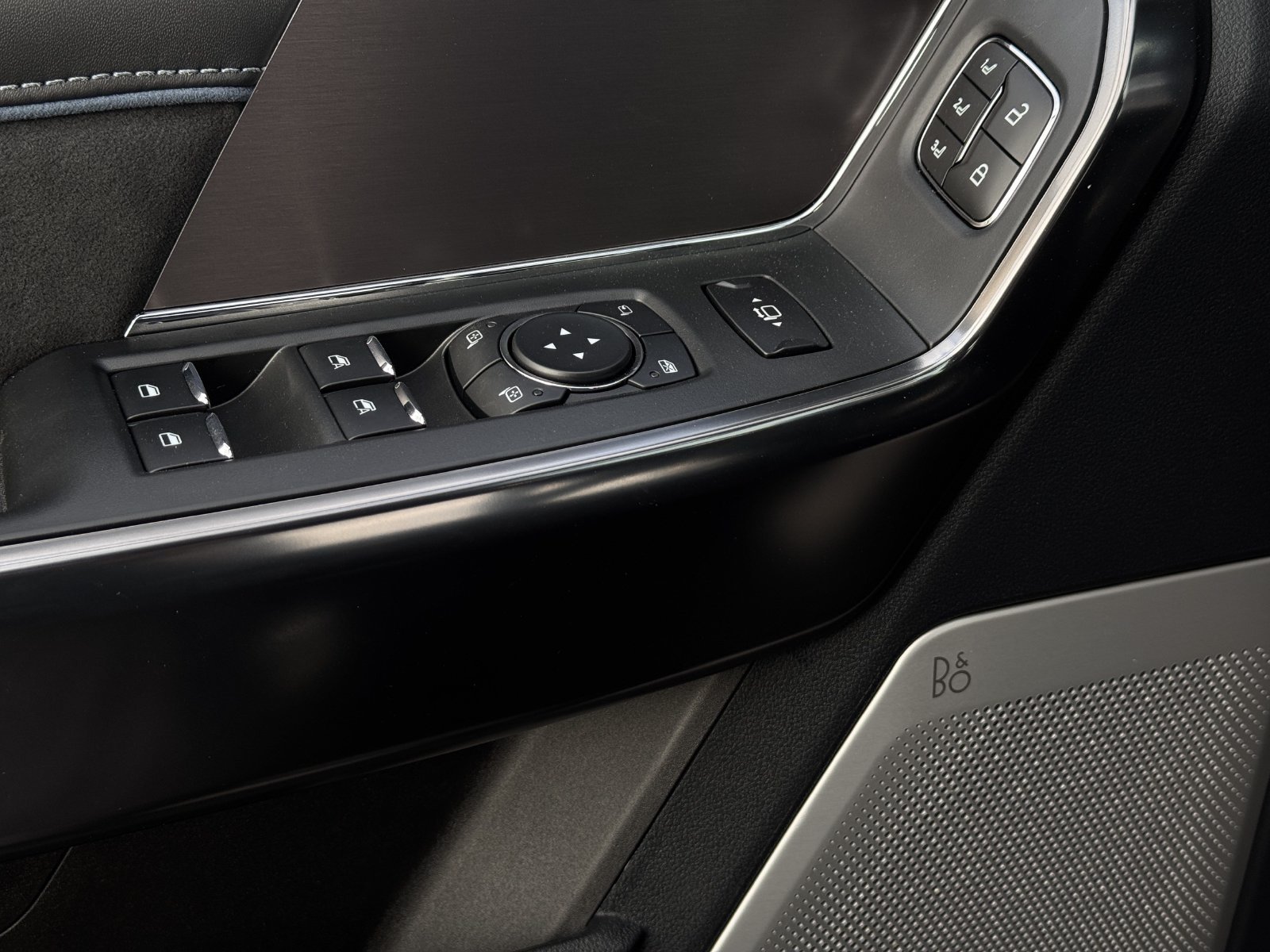 New 2026 Ford F250 Platinum AWD/4WD image 23