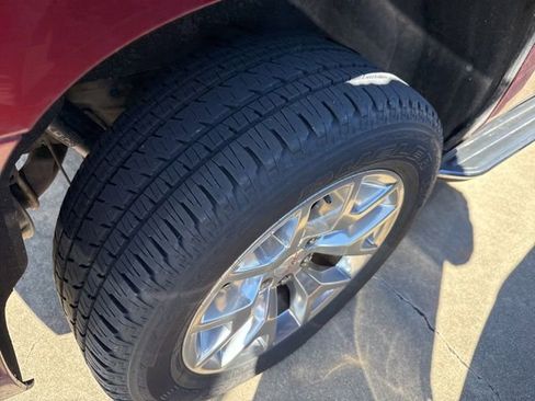 Used 2016 GMC Yukon SLT w/ Open Road Package image 11