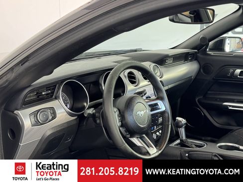 Used 2020 Ford Mustang GT Premium w/ Black Accent Package RWD image 13