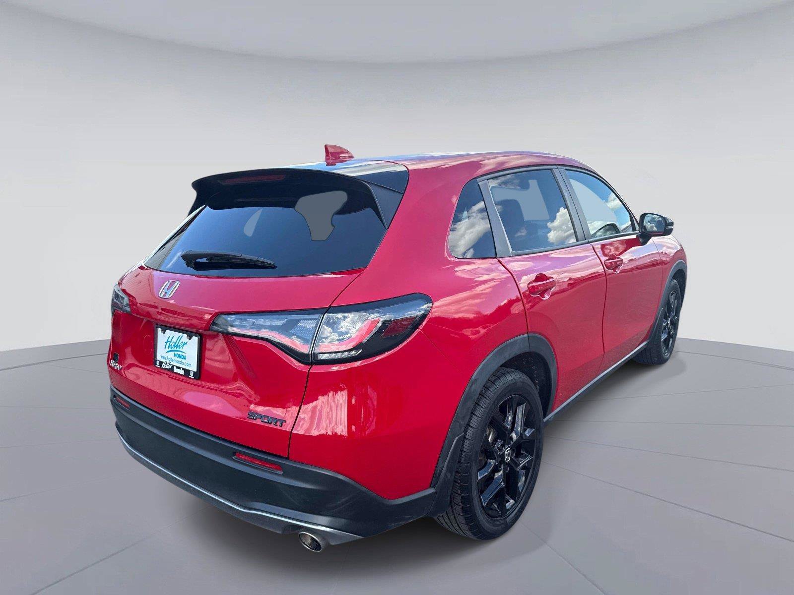 Certified 2023 Honda HR-V Sport image 4