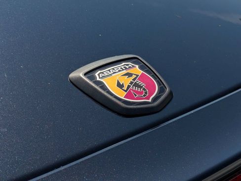 Used 2017 FIAT 124 Spider Abarth RWD image 21