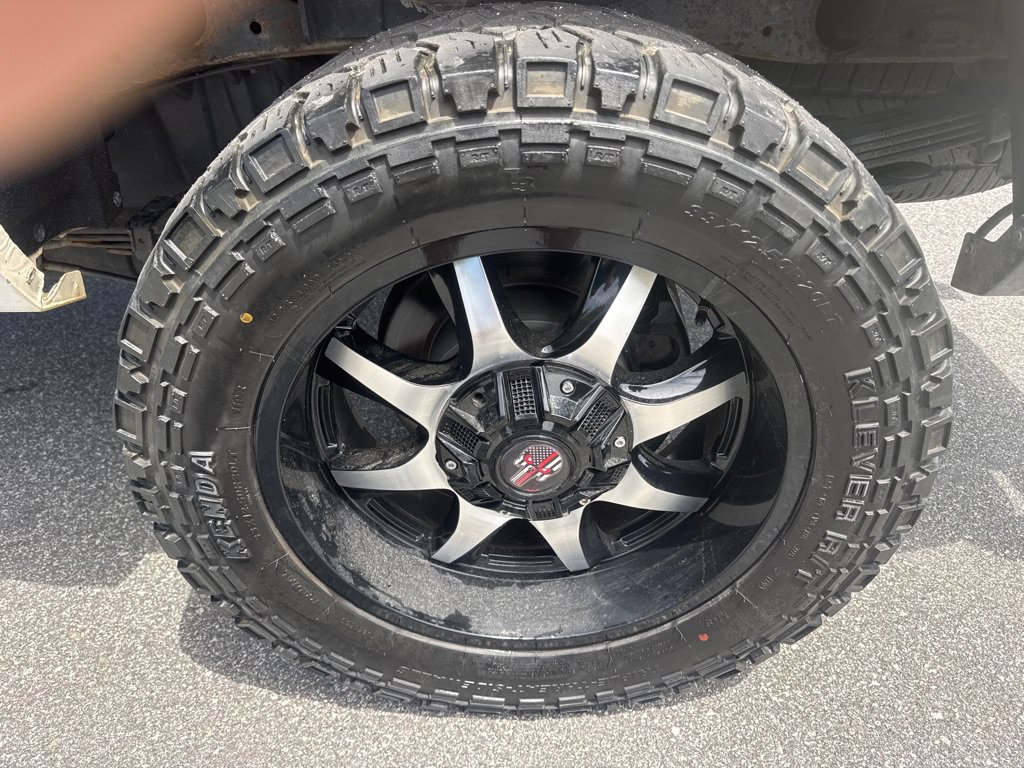 Used 2015 Chevrolet Silverado 2500 High Country w/ Duramax Plus Package AWD/4WD image 8
