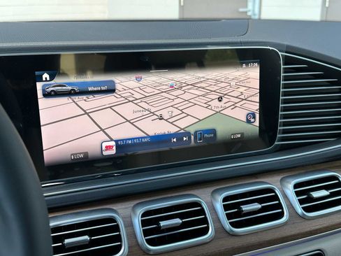 Used 2025 Mercedes-Benz GLE 450 4MATIC Coupe image 28