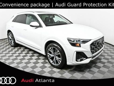 Used 2025 Audi Q8 Premium AWD/4WD image 1