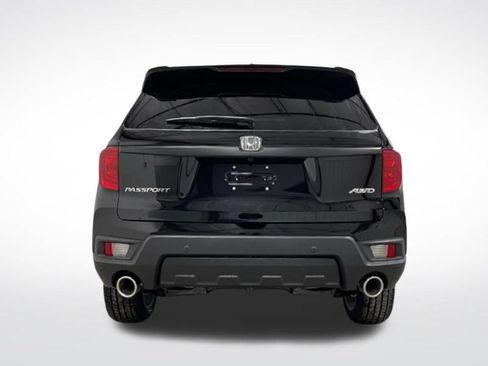 Used 2023 Honda Passport EX-L image 4