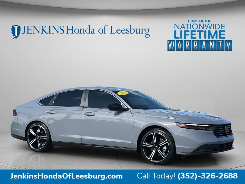 Used 2024 Honda Accord Sport image 1