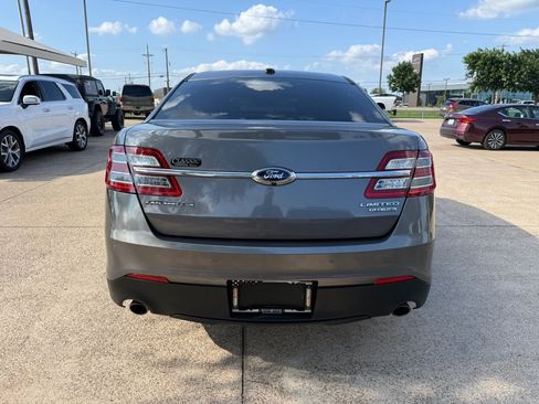 Used 2013 Ford Taurus Limited FWD image 6
