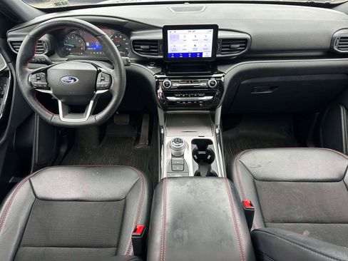 Used 2023 Ford Explorer ST-Line w/ Class IV Trailer Tow Package image 12