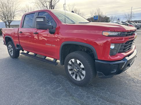 Certified 2025 Chevrolet Silverado 2500 Custom w/ Custom Convenience Package image 2